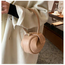 Luxury Round Handbag حقيبة يد نسائية دائرية Mini Shoulder Bag بتصميم أنيق من PU Leather